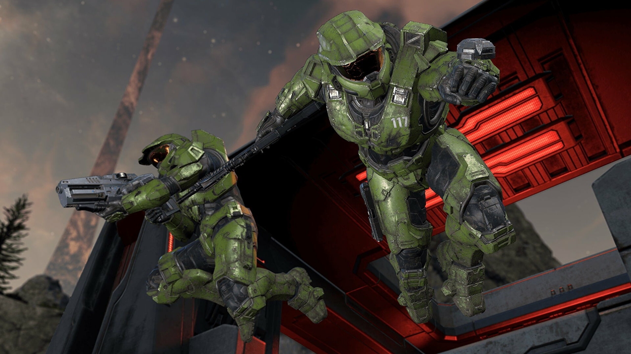A promotional screenshot for co-op in Halo Infinite.