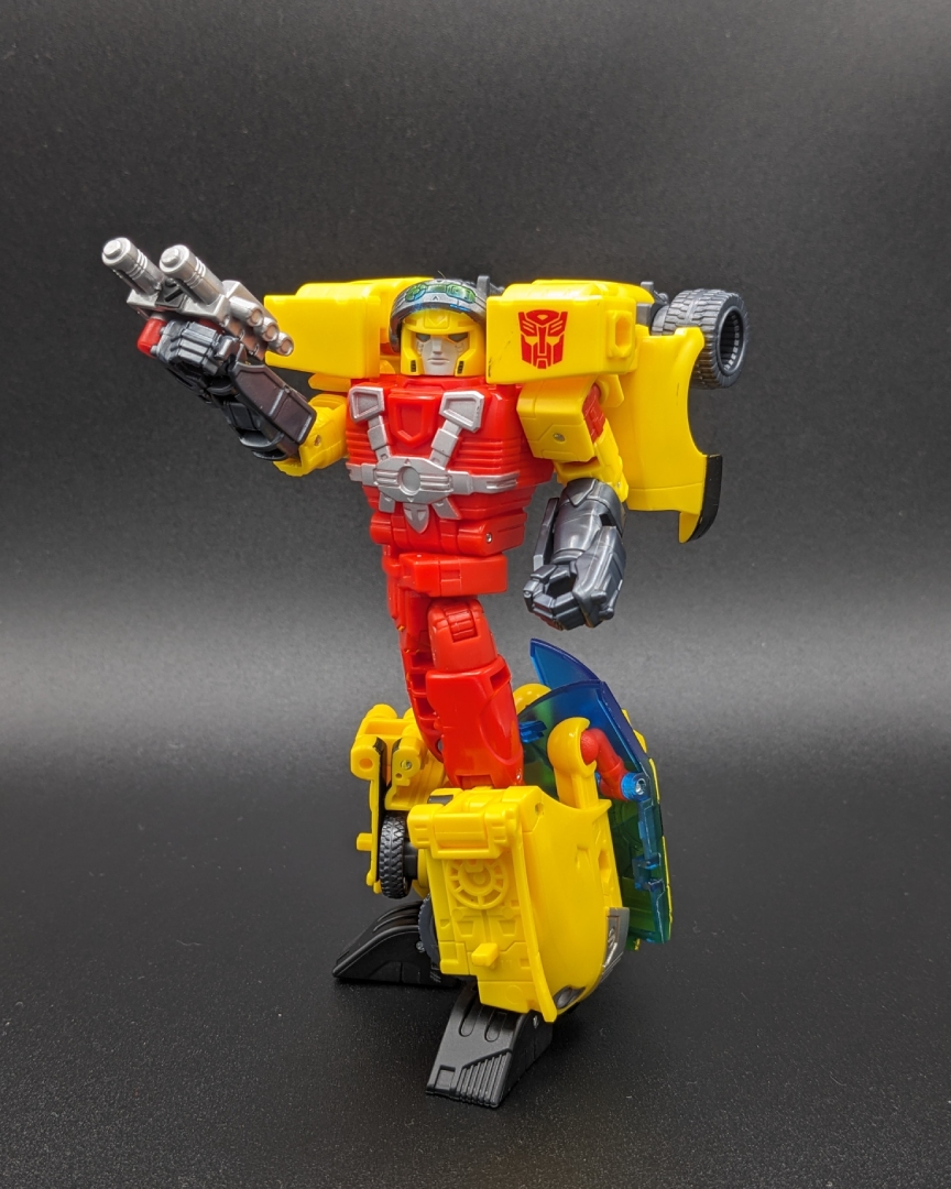 A picture of Legacy: Evolution Hot Shot in robot mode.