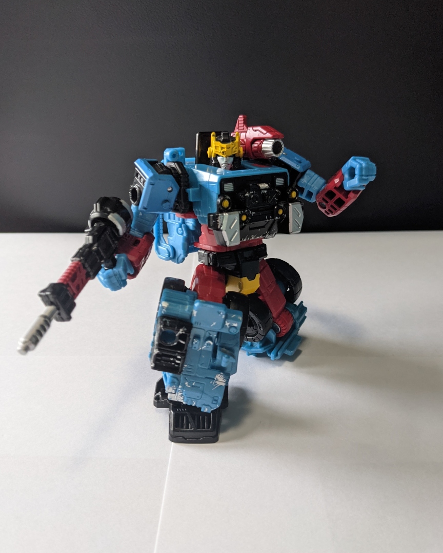 A picture of Hot Shot's robot mode.