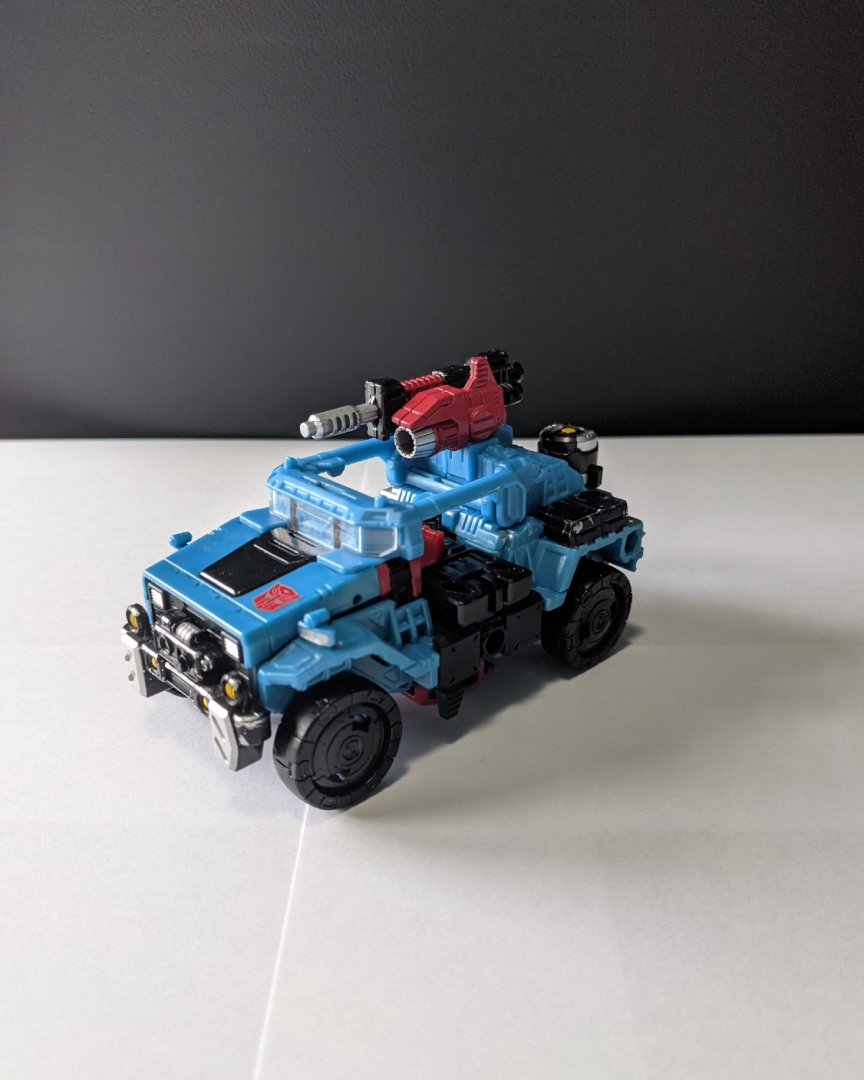 A picture of Hot Shot's vehicle mode.