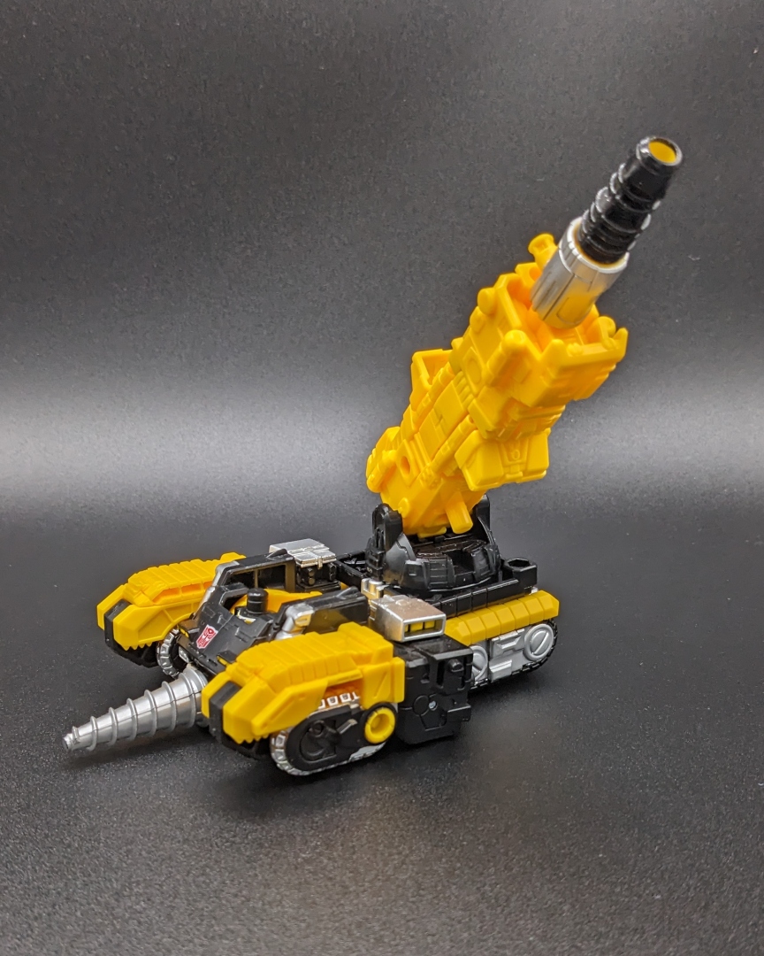 A picture of Zetar in vehicle mode.